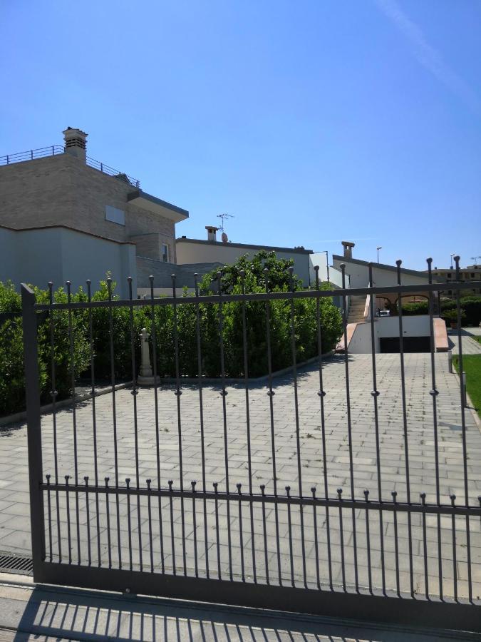 Casa Mari Bed & Breakfast Principina Terra Dış mekan fotoğraf
